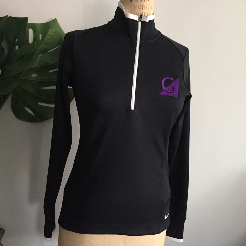 NWT Nike top